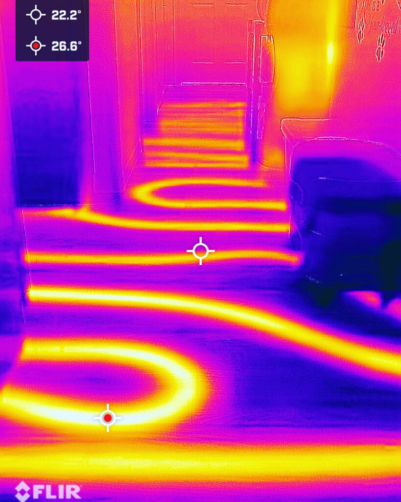 thermal imaging to inspect the condition of an underfloor heating system
